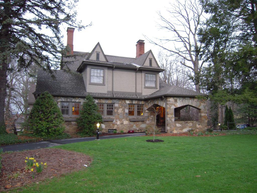 North Lodge On Oakland Bed And Breakfast Asheville Luaran gambar