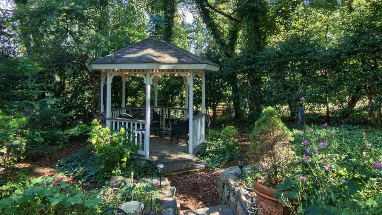 North Lodge On Oakland Bed And Breakfast Asheville Luaran gambar