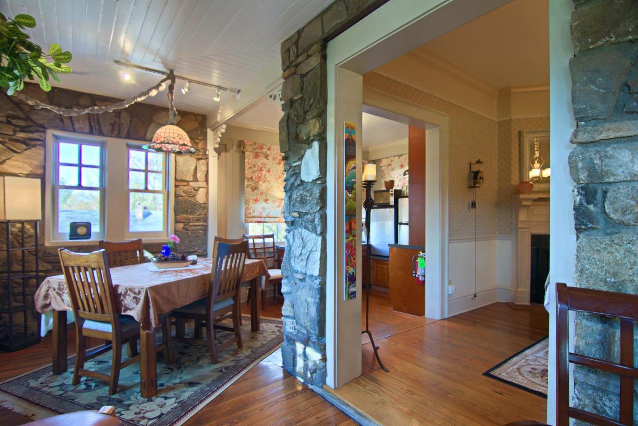 North Lodge On Oakland Bed And Breakfast Asheville Luaran gambar