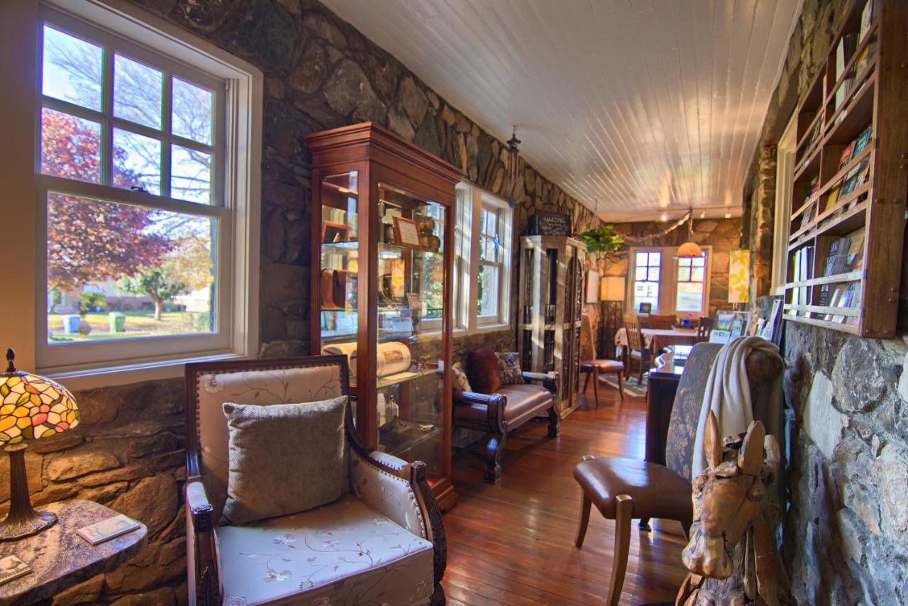 North Lodge On Oakland Bed And Breakfast Asheville Luaran gambar